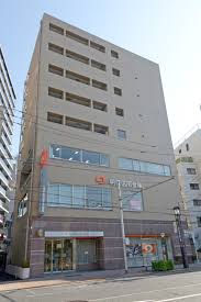 銀行　朝日信用金庫小石川支店（銀行）まで372m