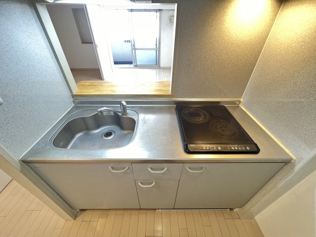 ダイドーメゾン神戸元町のキッチン写真