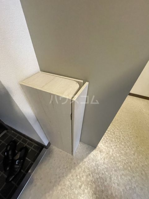 ゴックス南森町の玄関写真
