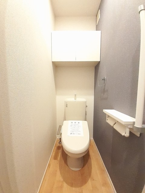 トイレ　別部屋参考写真
