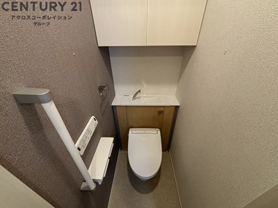 トイレ　ウォシュレット付きのトイレです！