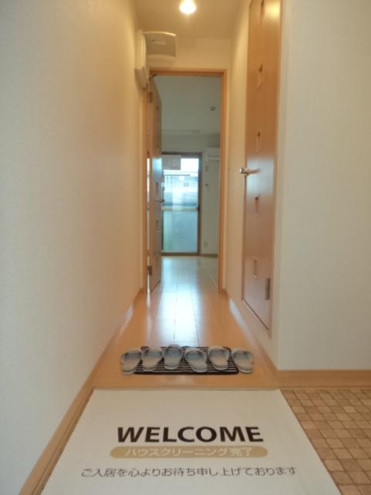 玄関　明るい玄関です