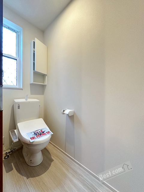 三国ヶ丘residence B棟のトイレ写真