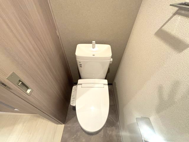ファーストフィオーレ川西プリモのトイレ写真