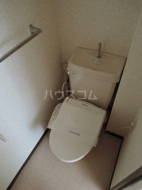 東急田園都市線 宮前平駅 徒歩3分 5階建 築33年のトイレ写真