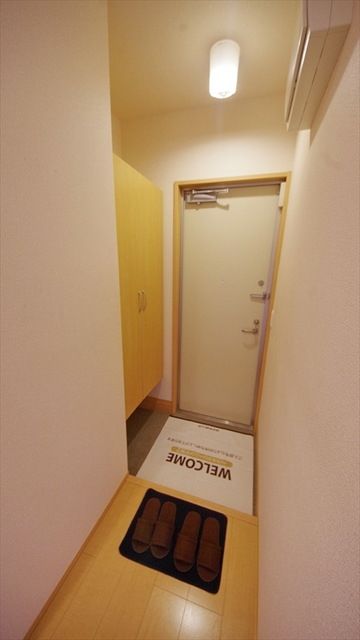 都営大江戸線 光が丘駅 徒歩24分 3階建 築14年の玄関写真