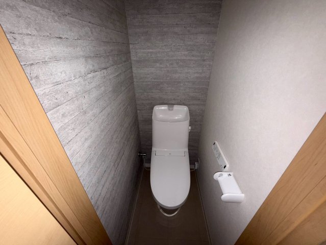 シャンクレール南堀江のトイレ写真