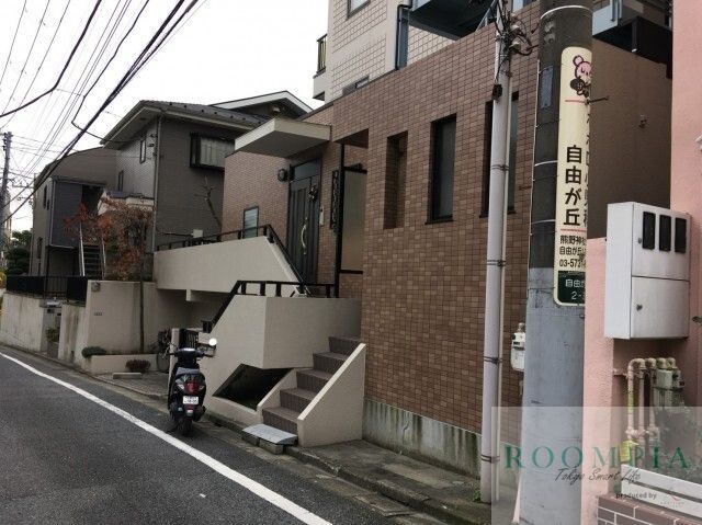 エントランス　物件画像