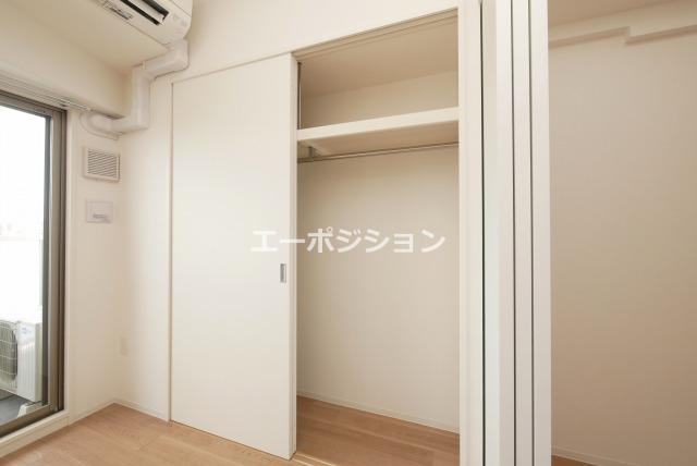 収納　セレニテ難波ミラク参番館