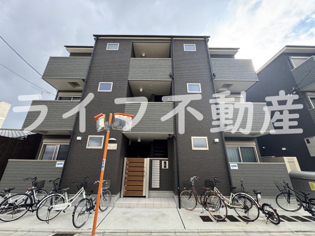 建物外観　外観は落ち着いています