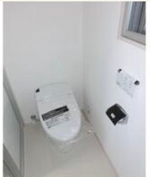 日暮里・舎人ライナー 熊野前駅 徒歩3分 10階建 築14年のトイレ写真