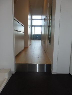 玄関　他部屋参考写真