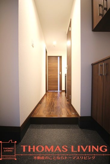 北九州モノレール 香春口三萩野駅 徒歩7分 9階建 築8年の玄関写真