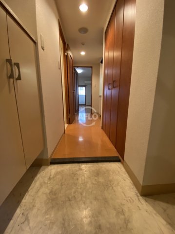 玄関　エス・キュート平野町　玄関