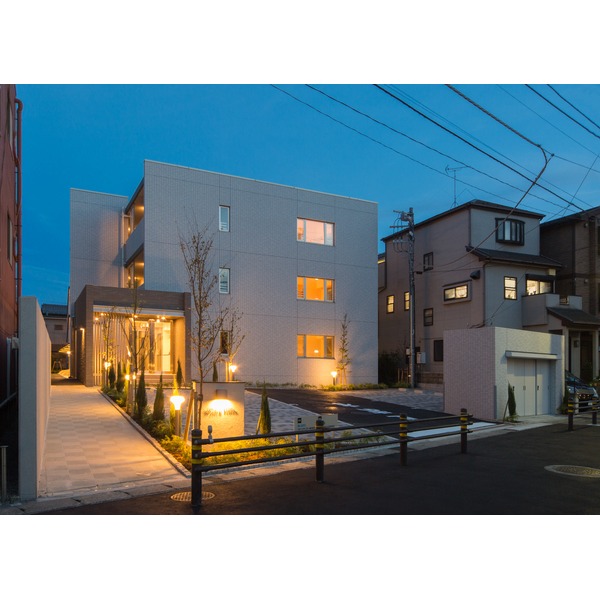 建物外観　おしゃれな外観