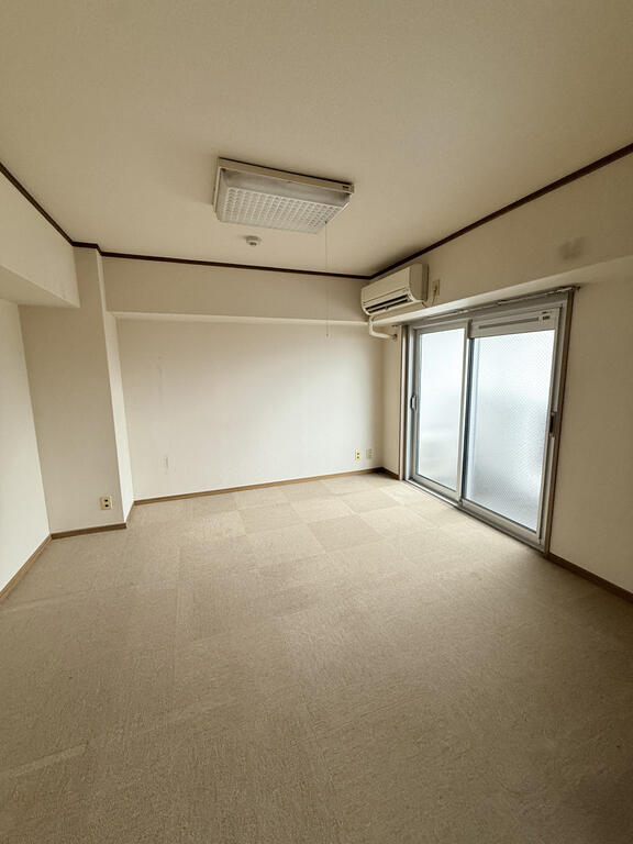 マンション五反田の居間写真