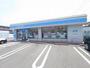 コンビニ　ローソン徳島山城町店（コンビニ）まで390m