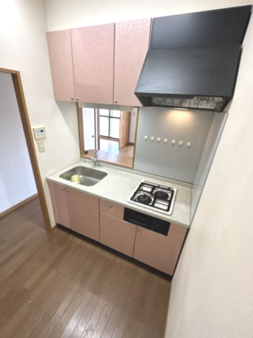 キッチン　対面システムキッチン