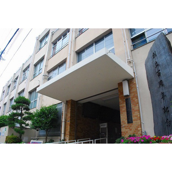 小学校　大阪市立堀江小学校（小学校）まで245m