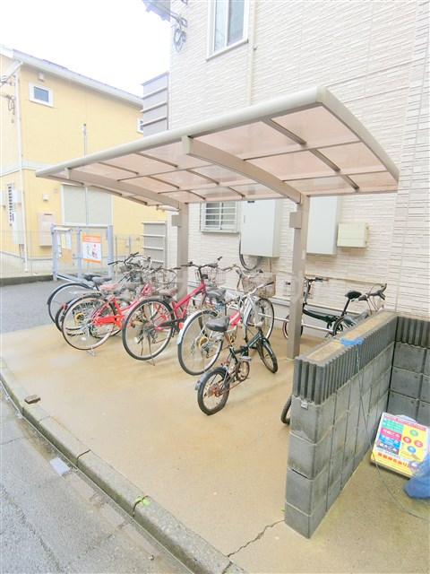 その他共有部分　屋根付きの駐輪場