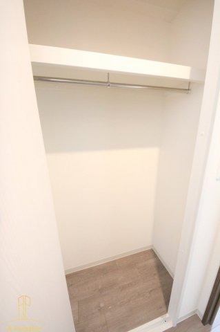収納　フォーリアライズ梅田レーベン