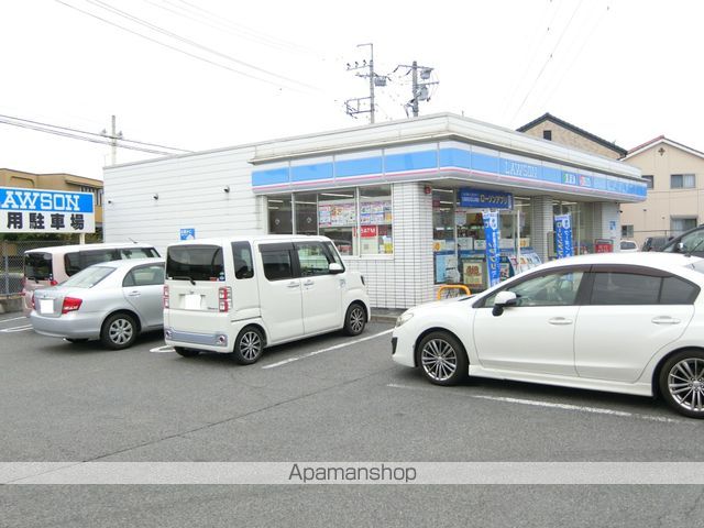 コンビニ　ローソン（コンビニ）まで578m