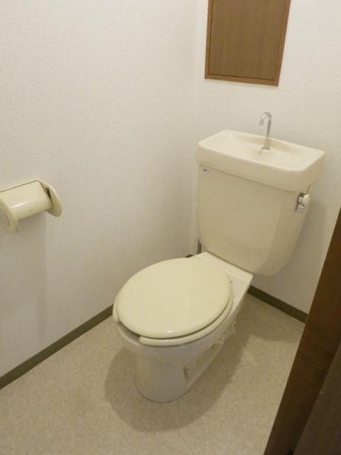 シャトレーヌ葵のトイレ写真
