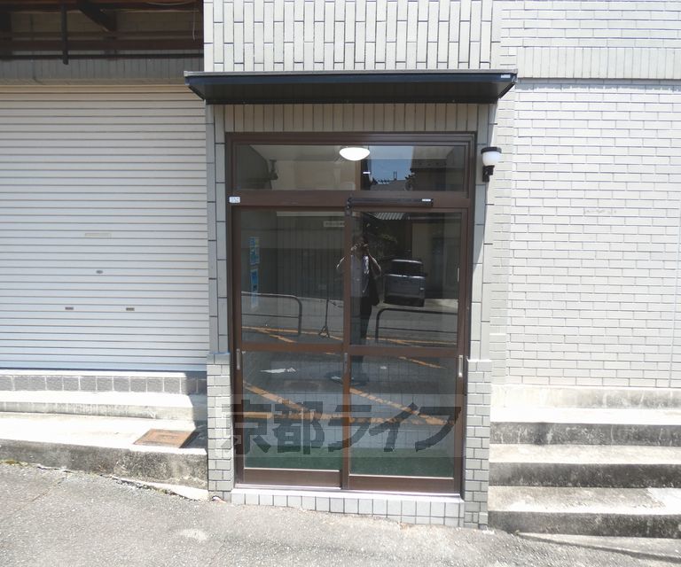 叡山電鉄鞍馬線 二軒茶屋駅 徒歩4分 3階建 築39年の外観写真