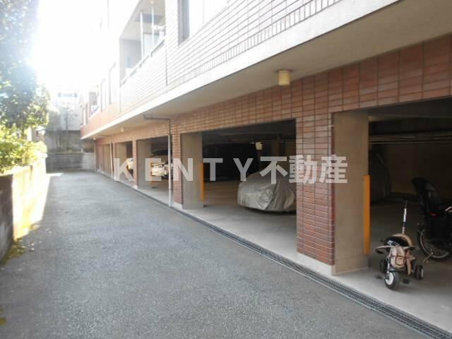 駐車場　駐車場があります
