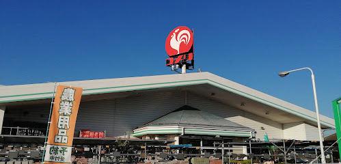 ホームセンター　コメリ（ホームセンター）まで702m