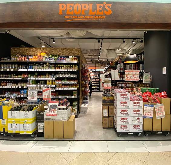 スーパー　PEOPLE’Sコロワ甲子園店（スーパー）まで326m