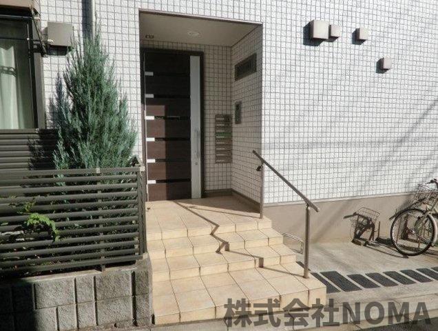 西武新宿線 下落合駅 徒歩8分 3階建 築15年の外観写真