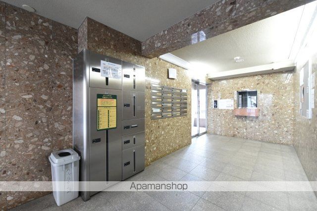 都営大江戸線 落合南長崎駅 徒歩5分 5階建 築28年の外観写真