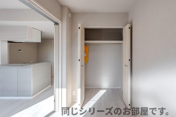 地下鉄箱崎線 箱崎宮前駅 徒歩6分 3階建 新築の内装写真