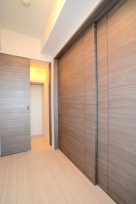 その他部屋・スペース　★約2.2帖の洋室にはウォークインクローゼット設置済みです