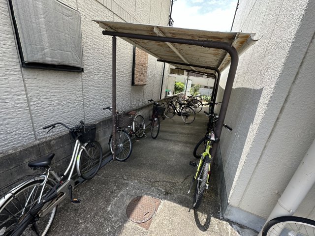 西川ハイツの外観写真