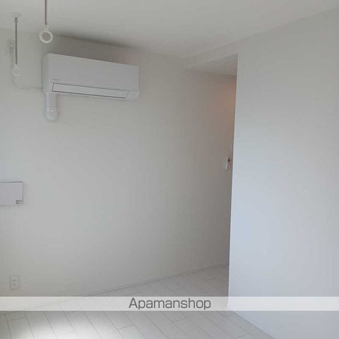 レピュア小石川レジデンスIIの居間写真