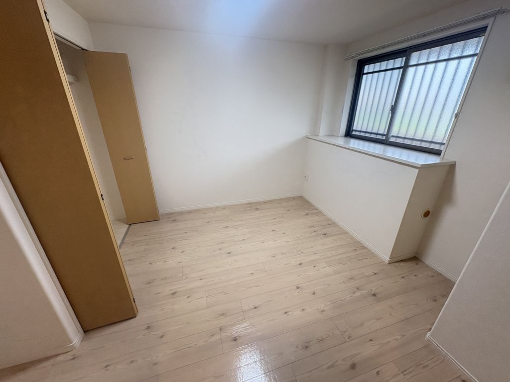 その他部屋・スペース　フローリング張りのきれいなお部屋です