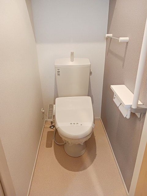ラ フォレスタ ツルマキのトイレ写真