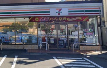 コンビニ　セブンイレブン 横浜磯子原町店（コンビニ）まで566m