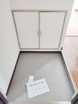 玄関　玄関（イメージ）