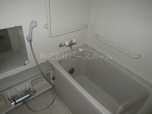 バス・シャワールーム　※別号室参考写真