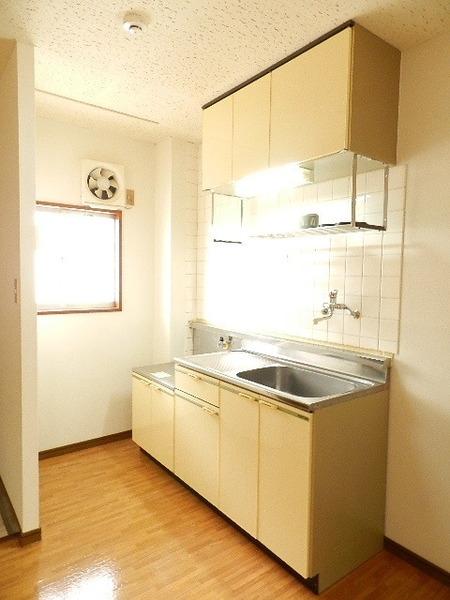 サンハイム所沢C棟のキッチン写真