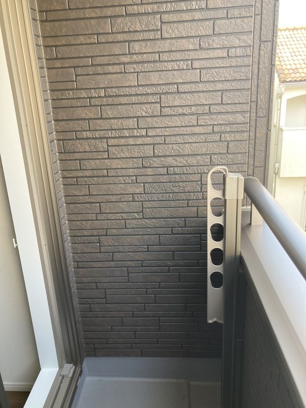 バルコニー　現況優先