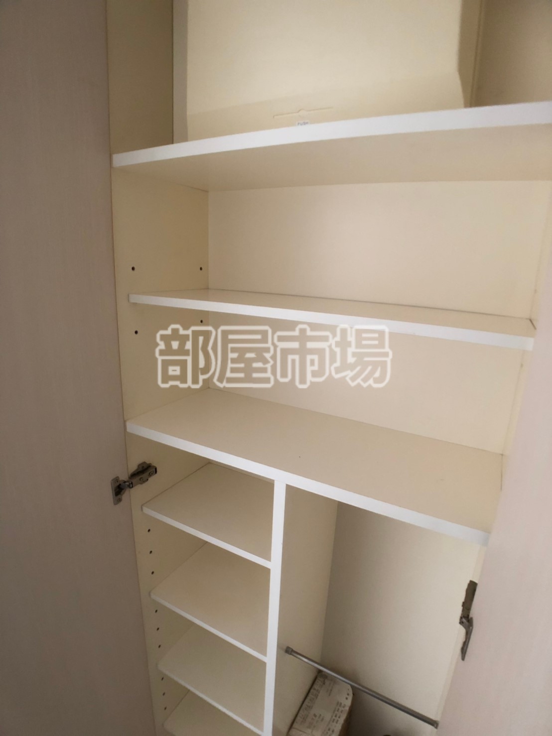 玄関　シューズボックス