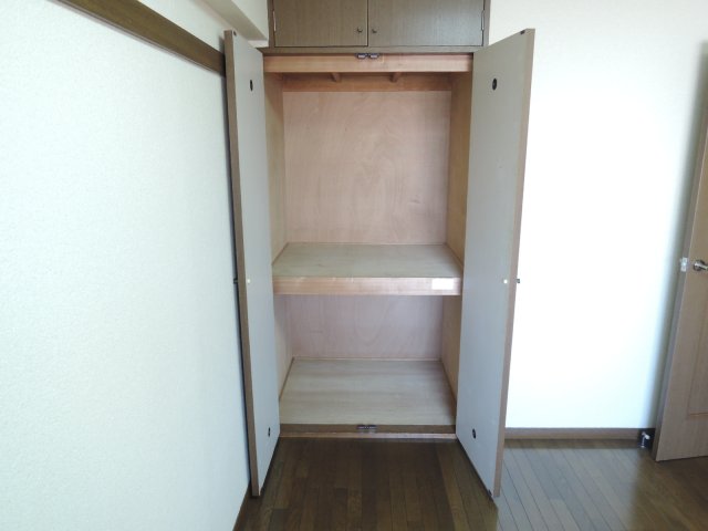 ガーデンクレス弐番館の内装写真