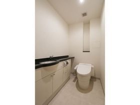 トイレ　写真は同タイプ住居です。