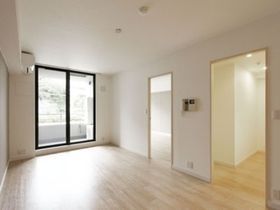 居室・リビング　写真は同タイプ住居です。