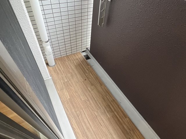 バルコニー　同マンション別部屋