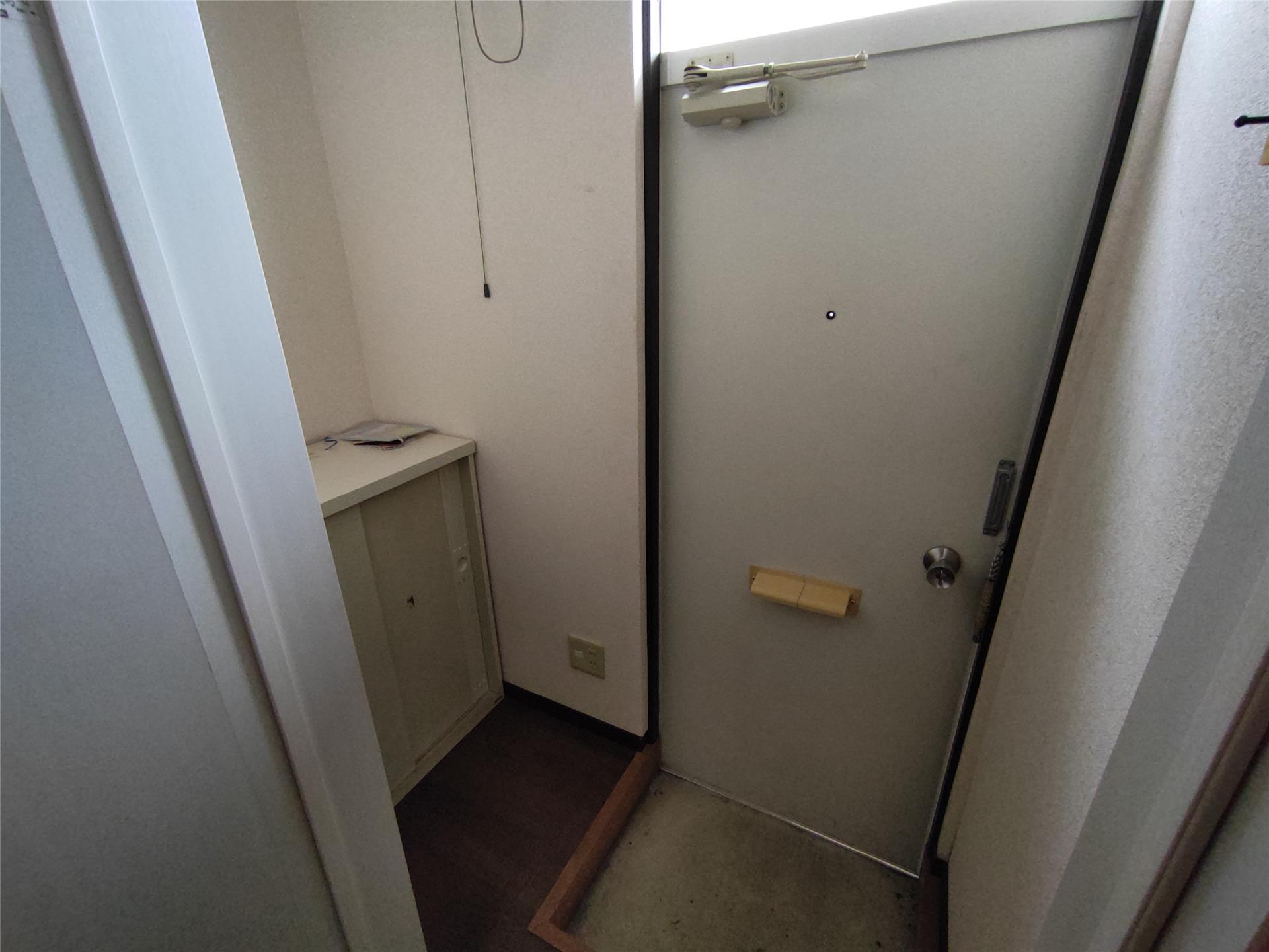 玄関　玄関